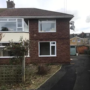  Apartment 2 Bedroom Garden United Kingdom